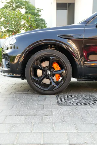صورة مصغرة 14 لـ 2023 Bentley BENTAYGA
