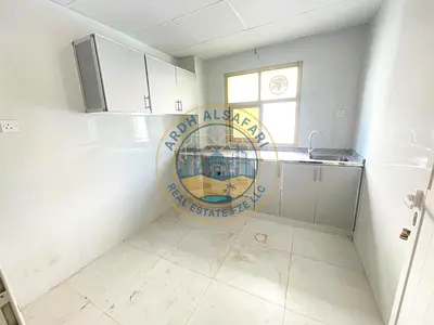 Chaper price Lavish 1bhk no Cash Deposit close to bus station
