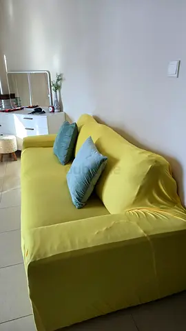 Yellow 3-seater sofa with removable cover and cushions