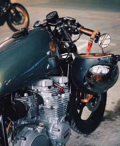 1984 Yamaha XJ750 Café Racer – Custom Build