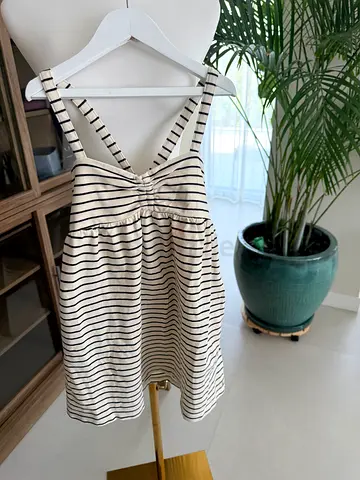 Tommy Hilfiger girl dress size 140