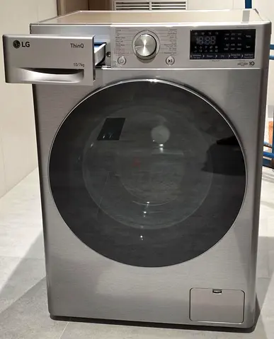 LG washer dryer Combo model 2in1