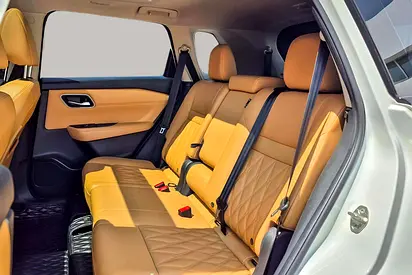 2024 Nissan X-TRAIL — миниатюра 12