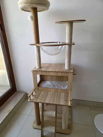 New Wooden Minimalist Cat Tree Tower 147cm