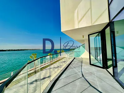 Premium 4BR Townhouse | Spacious Layout | Full Seaview