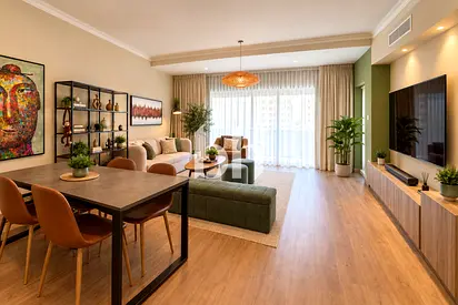 Furnished | Upgraded | Bright & Spacious