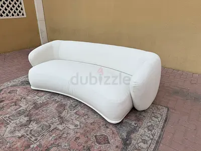Stylish Meridiani 3 Seater Sofa Beige Like brand new