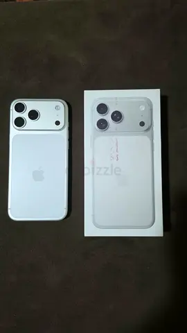 Apple iPhone 17Pro Max 512 GB (Silver) with Original Box - Like New