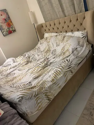 Queen size bed with upholstered headboard and mattress - good condition, queen size 170cmX220cm
