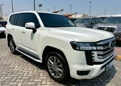 2023 Toyota Land Cruiser VXR GCC Specs
