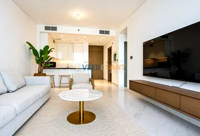 Luxury Apt | Fully Furnished | Waterfront Living