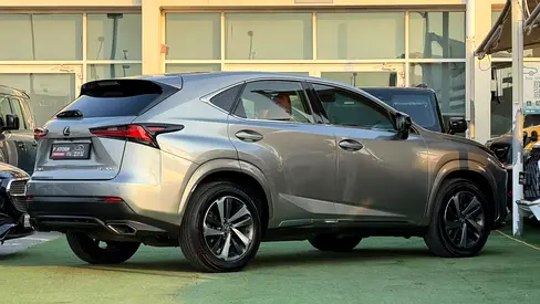 صورة 2 لـ 2020 Lexus NX-SERIES