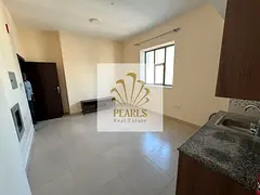 Studio with semi-closed kitchen: modern bath, near Lulu & Corniche, close to transit & services, bes