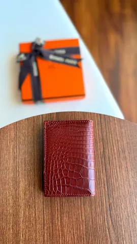 *HÈRMES* MC² Euclide Card Holder  (Crocodile leather ) 🐊  ** *HAND MADE*