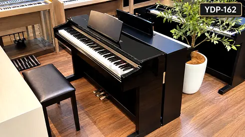 Yamaha Arius YDP-162 Black Digital Piano + Bench