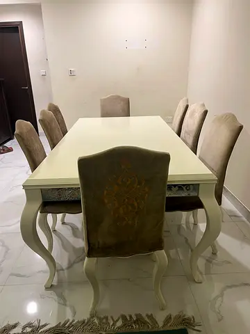 Dinning Table with 8 seats