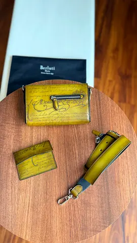 BERLUTI* Un Jour De Poche Messenger Venezia Calf Leather