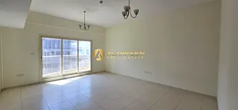 Super 2BHK | Large Balcony | Closed Kitchen