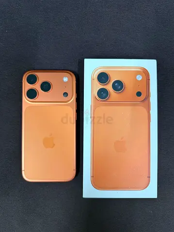 Iphone 17 pro 512 GB ( Apple warranty up to 01/10/2026) - Brand new condition with box and cable.