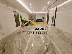 BRAND NEW APARTMENT WITH BALCONY // PARKING // FAMILY BUILDING