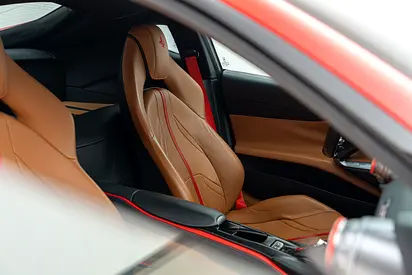 2020 Ferrari 812 SUPERFAST 缩略图 14