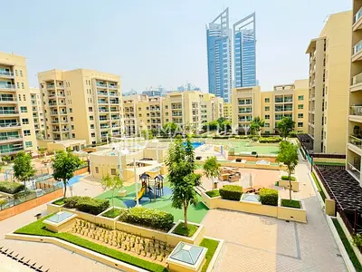 Spacious 1BR | Full Pool View | Chiller Free