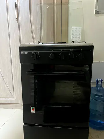 Cooking range for sale-moving out