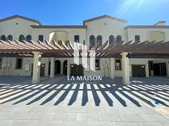 Single Row | Big Layout | Gated Community | Vacant