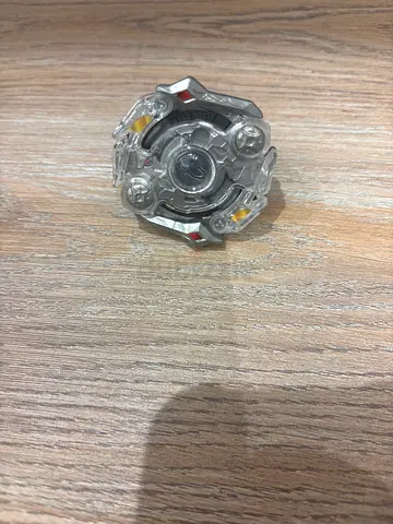 Beyblade spinning top serpent (used)
