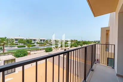 Ready to Move in | Single Row | Gated Community