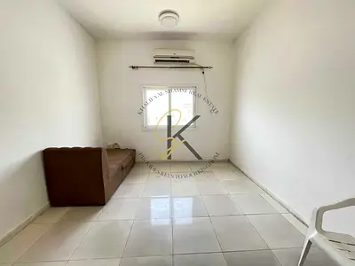 🌟 Spacious Unfurnished Studio | Separate Kitchen | 450 Sqft | Comfortable Living in Muwailah – Sharjah 🏡✨🍳