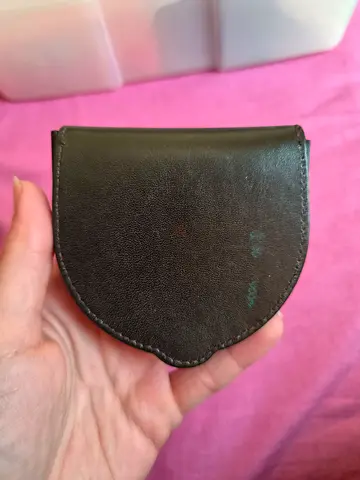 *New* Black Genuine Leather Coin Pocket