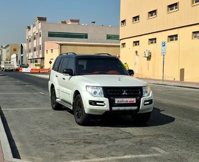AED 1156/month | 2017 Mitsubishi Pajero  | GCC Specs | Ref#524717