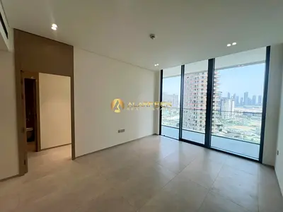 Elegant 1BR | Pinnacle | Unfurnished | Great Location