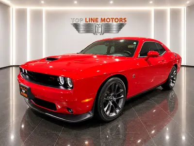 DODGE CHALLENGER 6.4L,SRT SCAT PACK, MANUAL GEAR,, EXCELLENT CONDITION