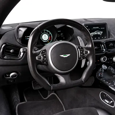 صورة 10 لـ 2020 Aston Martin VANTAGE