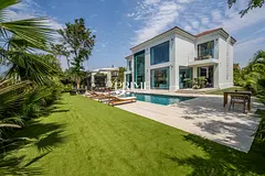 Brand New | Corner Unit | Huge Plot