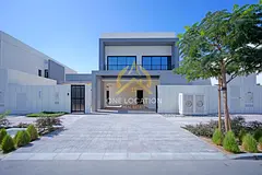 Vacant | Golf View | Luxury Villa