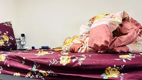 Bed space in Villa studio with 3 tenants