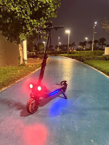 E scooter for sell 2024 سكوتر الوحش للبيع