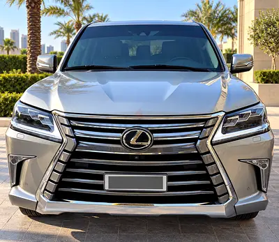 2018 Lexus LX 570 Platinum GCC Specs,No accident origianl paint agency ntained with service contract