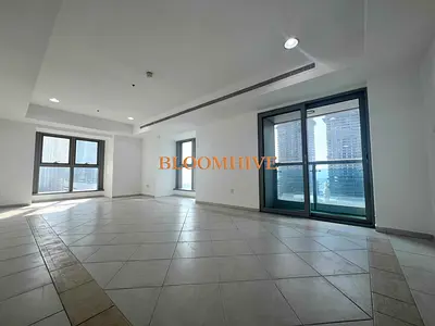 SEA VIEW 3BR+MAIDROOM 2 PARKINGS CLOSED KITCHEN WITH BALCONY