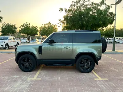 2022 Land Rover Defender 90 HSE European Specs