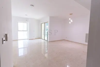Luxury 3 Master Bedrooms | Prime Location | Balcony