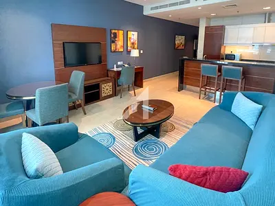 Burj Khalifa View | Bills Included | Housekeeping