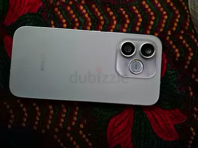 HONOR smartphone - silver, good condition