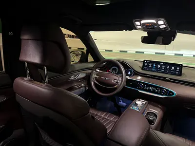 2023 Genesis GV70 thumbnail 14