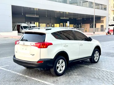 صورة 7 لـ 2013 Toyota RAV 4