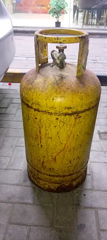 Gas cylinder for sale
