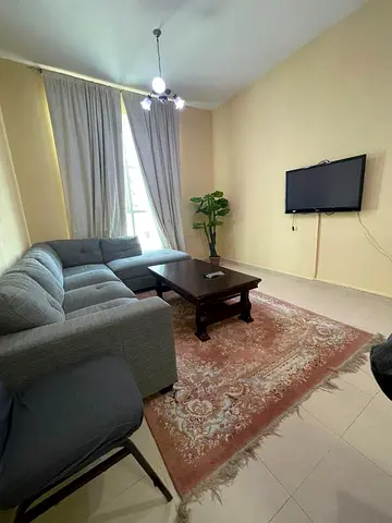 For sale apartment 1 bedroom in city tower